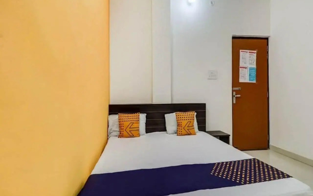 Oyo 80505H Shubhi Palace