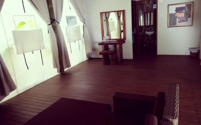 Maribaya Glamping Tent