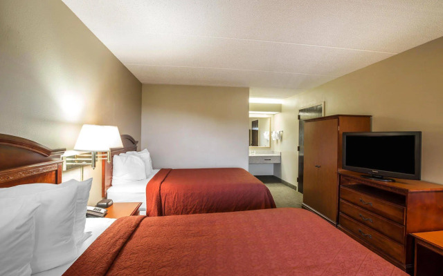 Quality Inn Airport - Southeast