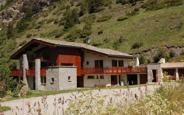 Appartement Lanslevillard, 2 pièces, 5 personnes - FR-1-508-131