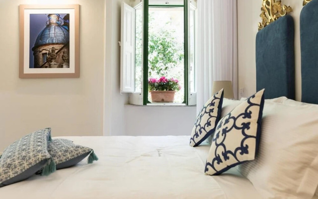 Palazzo Taranto Luxury Rooms