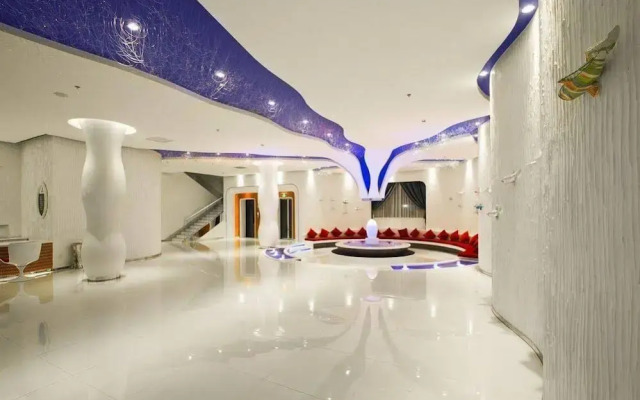 Lanmei Theme Hotel