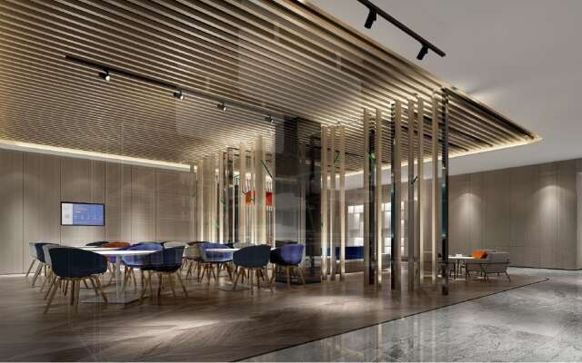 Holiday Inn Express Shanghai Xuhui Binjiang by IHG