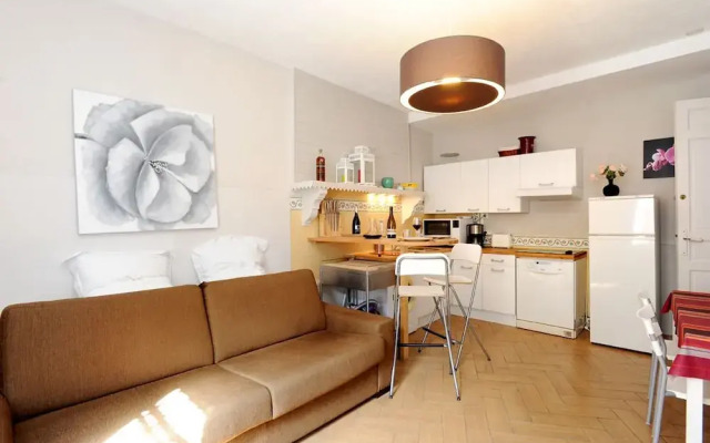 L'Abri Sous Roche - Chambres d'hôtes