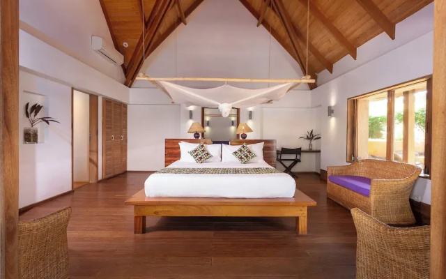 Lou Moon Eco-Luxury Resort