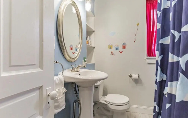 4723 Hazel Ave in Philadelphia