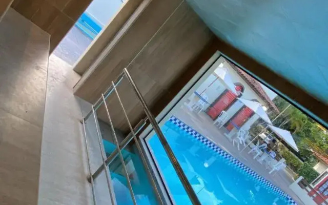 Duplex Família, 3 suítes, a 150m da Praia