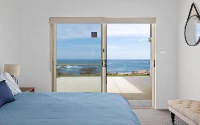 Hear the waves at Anna Bay!