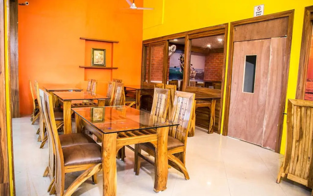 OYO 26179 Hotel Shivrai