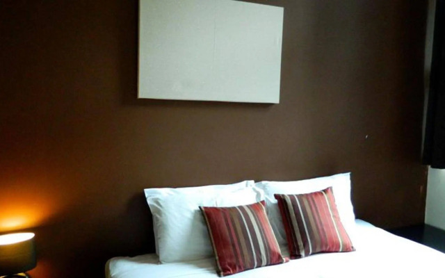 Urban Central Accommodation - Hostel