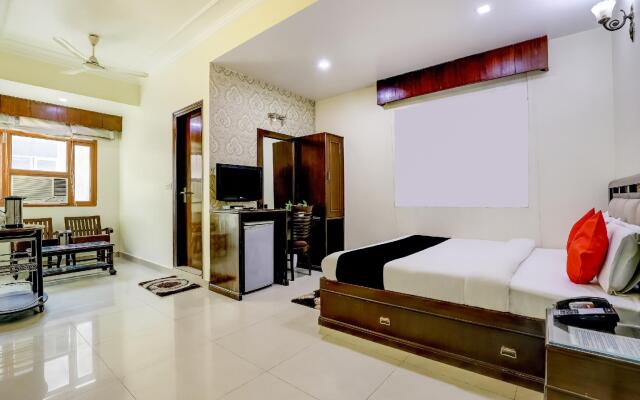 CAPITAL O74390 Hotel Grand Park Inn