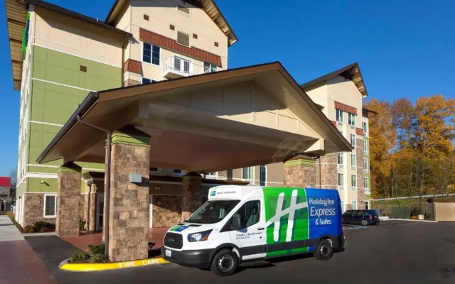 Holiday Inn Express & Suites Seattle South - Tukwila by IHG