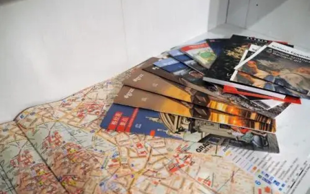 City Residence Apartments FREE Parking & Self Check-in