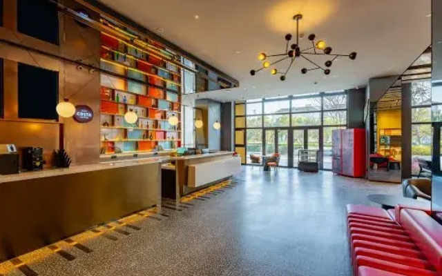 Ibis Hotel (Haiyan Economic Development Zone)
