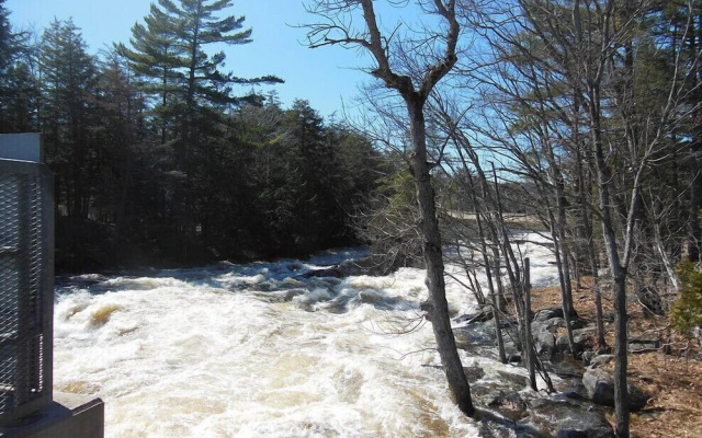 Knoepfli Inn Farmhouse