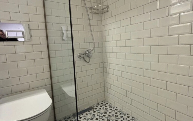 Idor Guest House