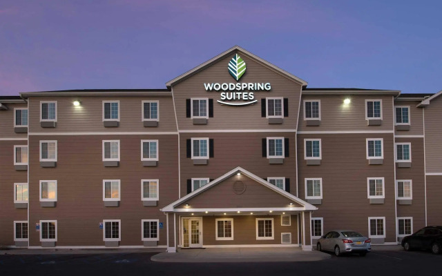 WoodSpring Suites Hobbs