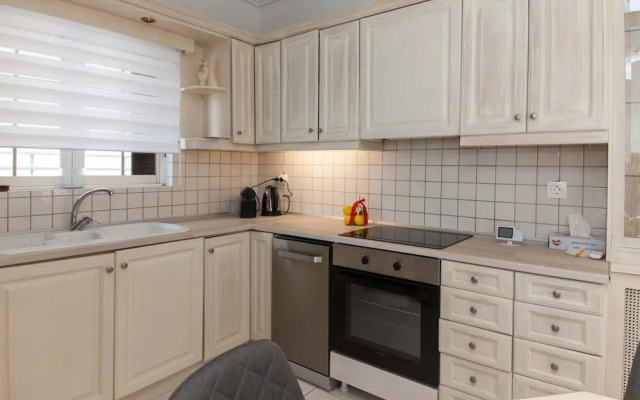 Faliro 2 Bd Escape Modern Living