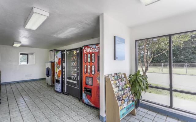 Studio 6 Lafayette, LA – I-10 & I-49 N