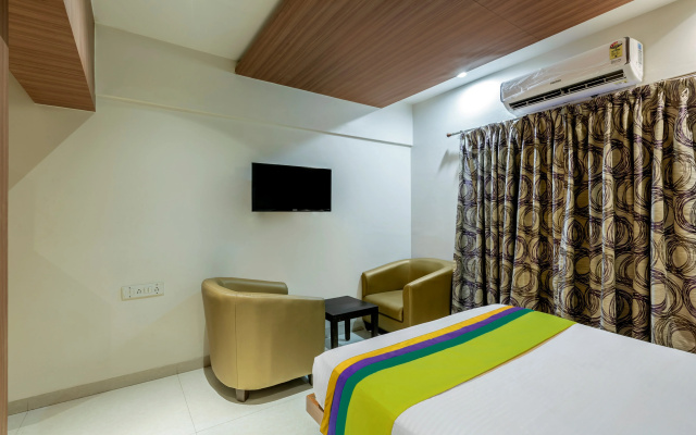 Treebo Hiland Suites