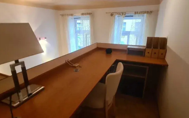 Elegant 2BR Prime Central Location