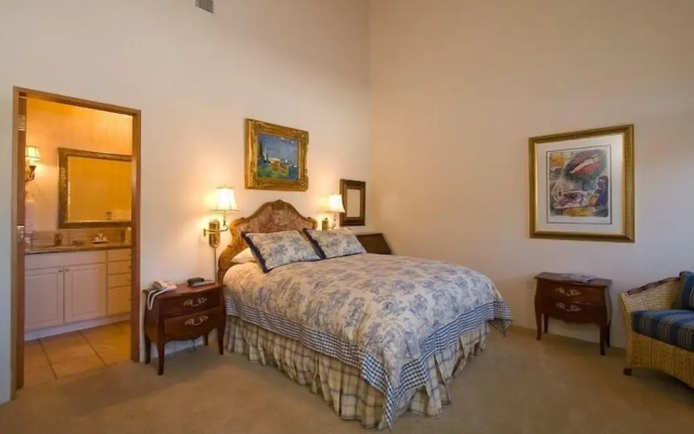 Downtown Penthouse 4 Bedroom Condo