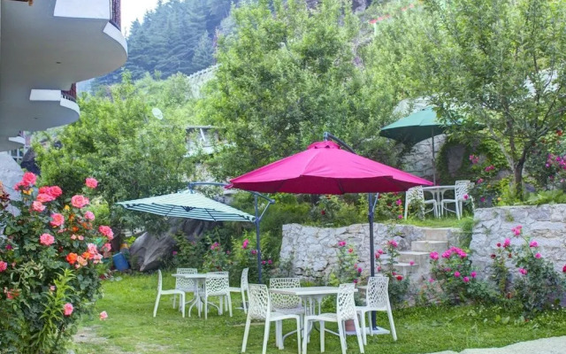 The Himalayan Alpine Resort