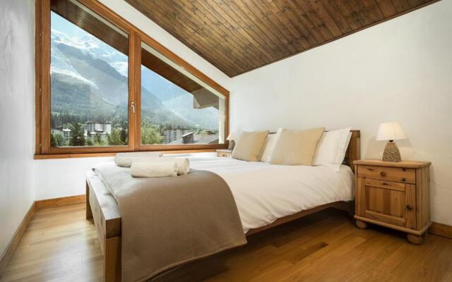 Apartment Chamouny -Chamonix - Sleeps 10