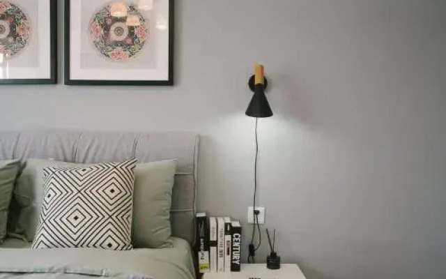 Xi'an Beilin·Yongning Gate· Locals Apartment 00167090