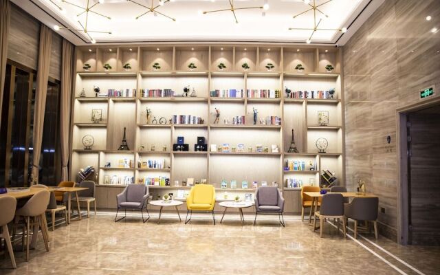 Kyriad Marvelous Hotel（Foshan Sanshui Wanda Plaza Branch）