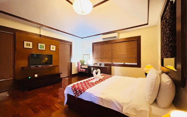 237 Sheridan Boutique Resort