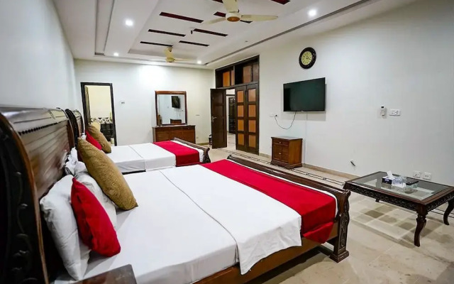 Capri Inn Guest House