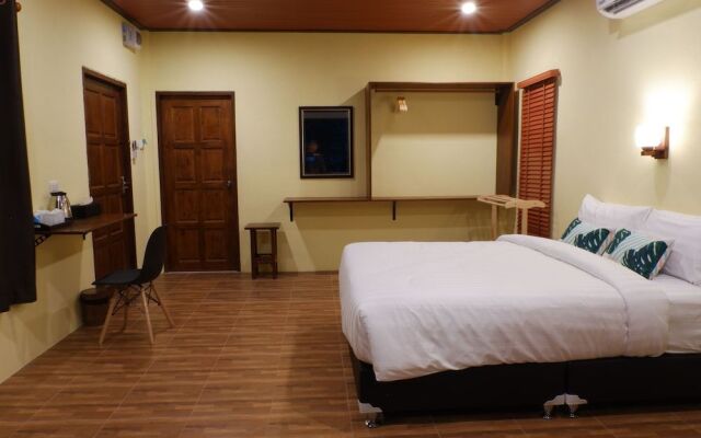 The Bliss Khao Sok Boutique Lodge