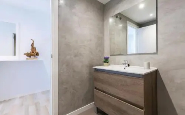 Vista Roses Mar - Apartamento con piscina