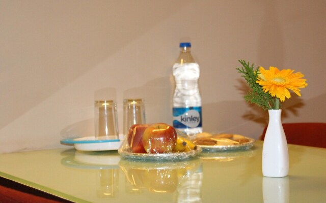 Hotel Pooja International