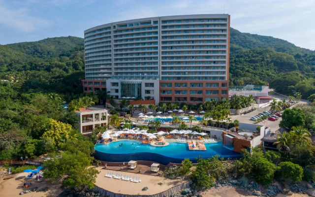 Azul Ixtapa Grand All Inclusive Suites & Spa