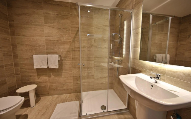 Relax Inn Hotel