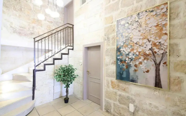 Luxury 2BDR - 2BR Mamilla
