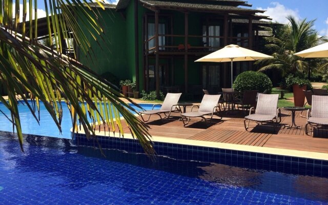 IT04 Bangalo Duplex 3 Suítes Pe na Areia