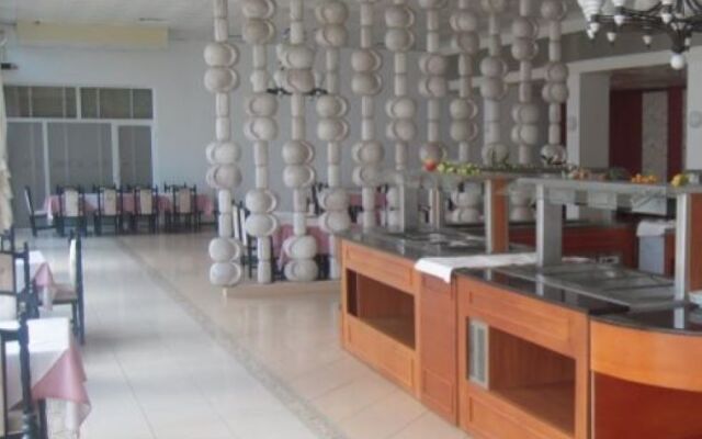 Dahlia Garden Hotel