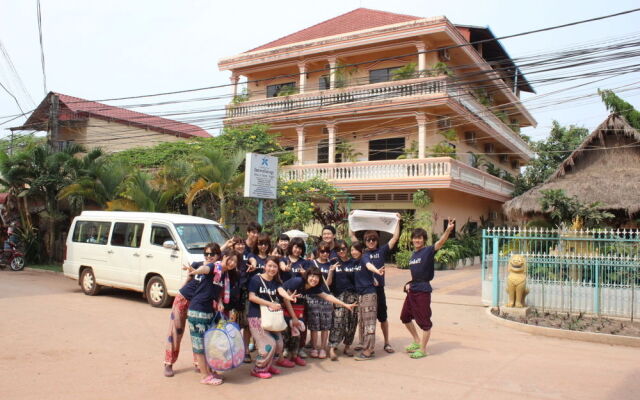 Relax And Resort Angkor Guesthouse