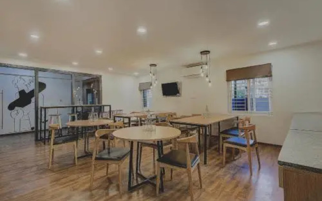 Flagship 81424 Hotel Evergreen