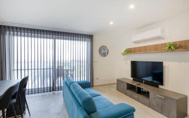 Stunning Apartment with pool-Hosted by Sweetstay