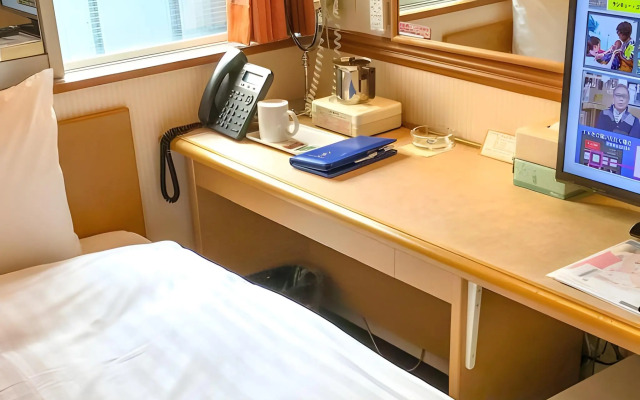 Toyoko Inn Kyoto Shijo-omiya