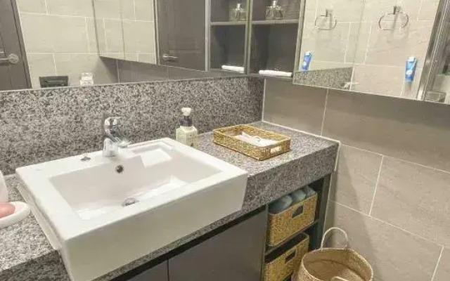 Toyou Seaview  Apartment