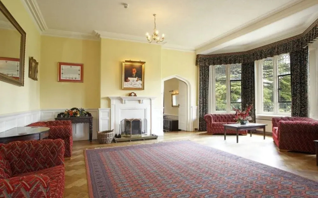 Caer Rhun Hall Hotel