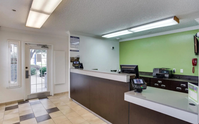 Studio 6-Houston, TX - Westchase