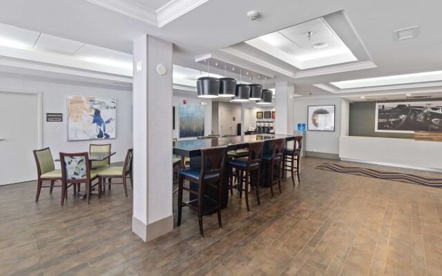 Hampton Inn Atlanta/Woodstock