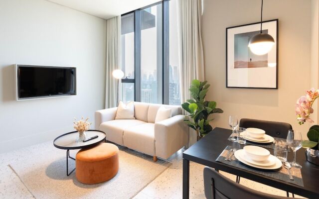 Convenient Studio w Burj Khalifa View