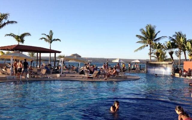 Lake Side Apart Hotel
